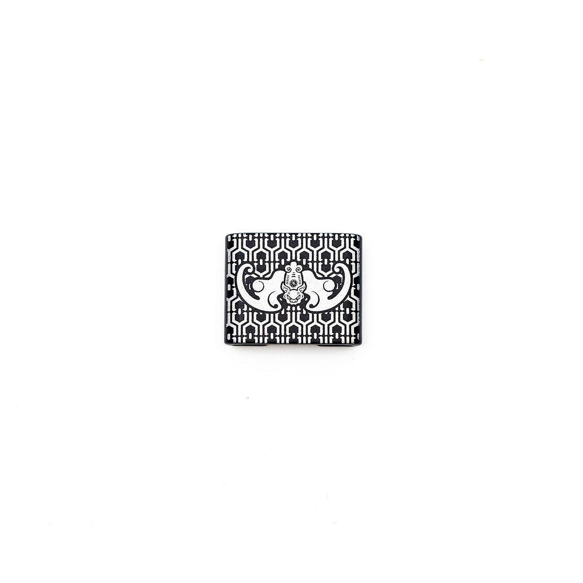 Gridmark // Lucky Bat on Bones Array
